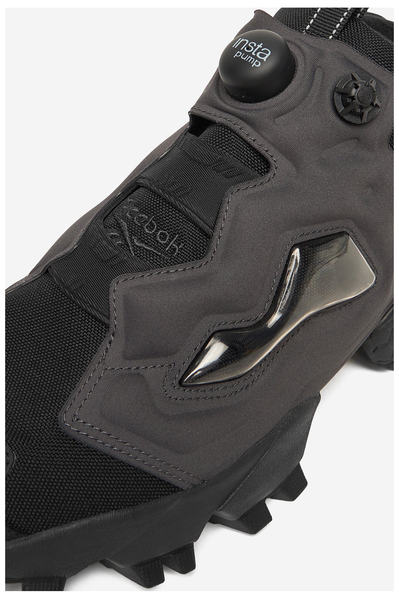 Încălțăminte sport Reebok EO- INSTAPUMP FURY 94 WINTER 100230812 NEGRU