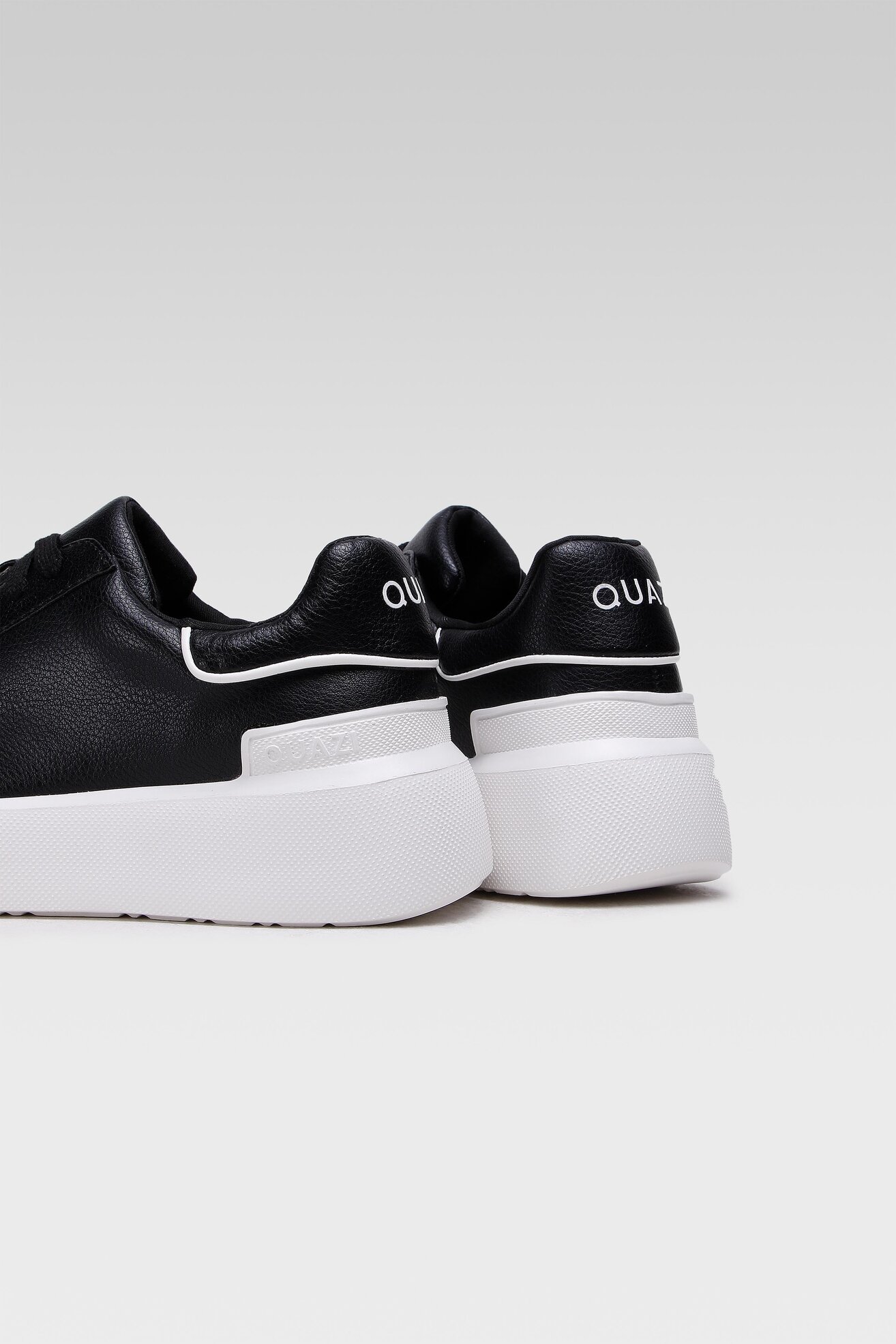 Sneakers Quazi WSQ2101-02 Czarny