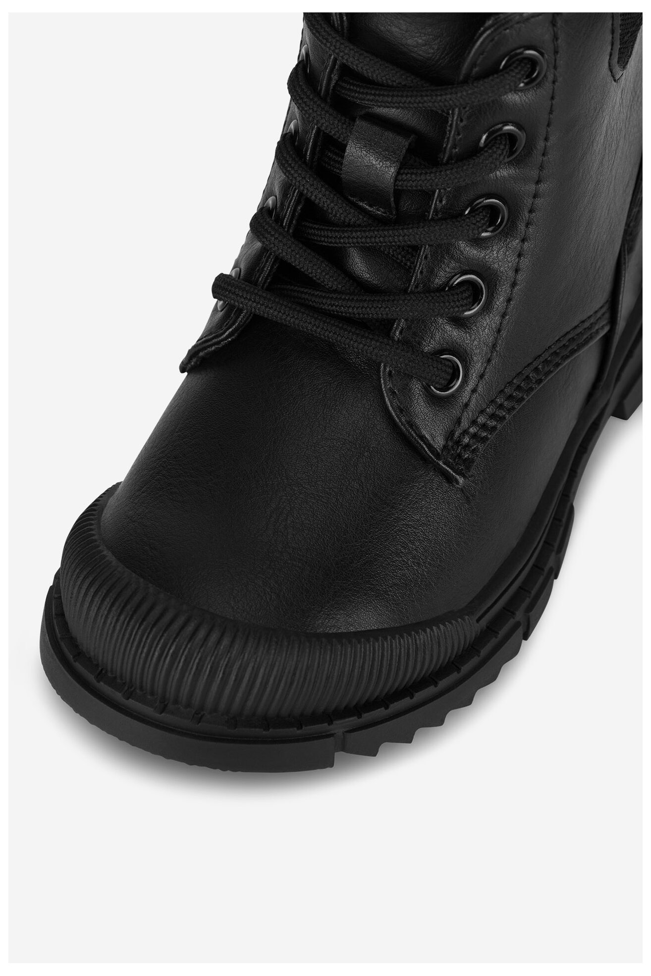 Trzewiki Action Boy CM231117-46 Czarny