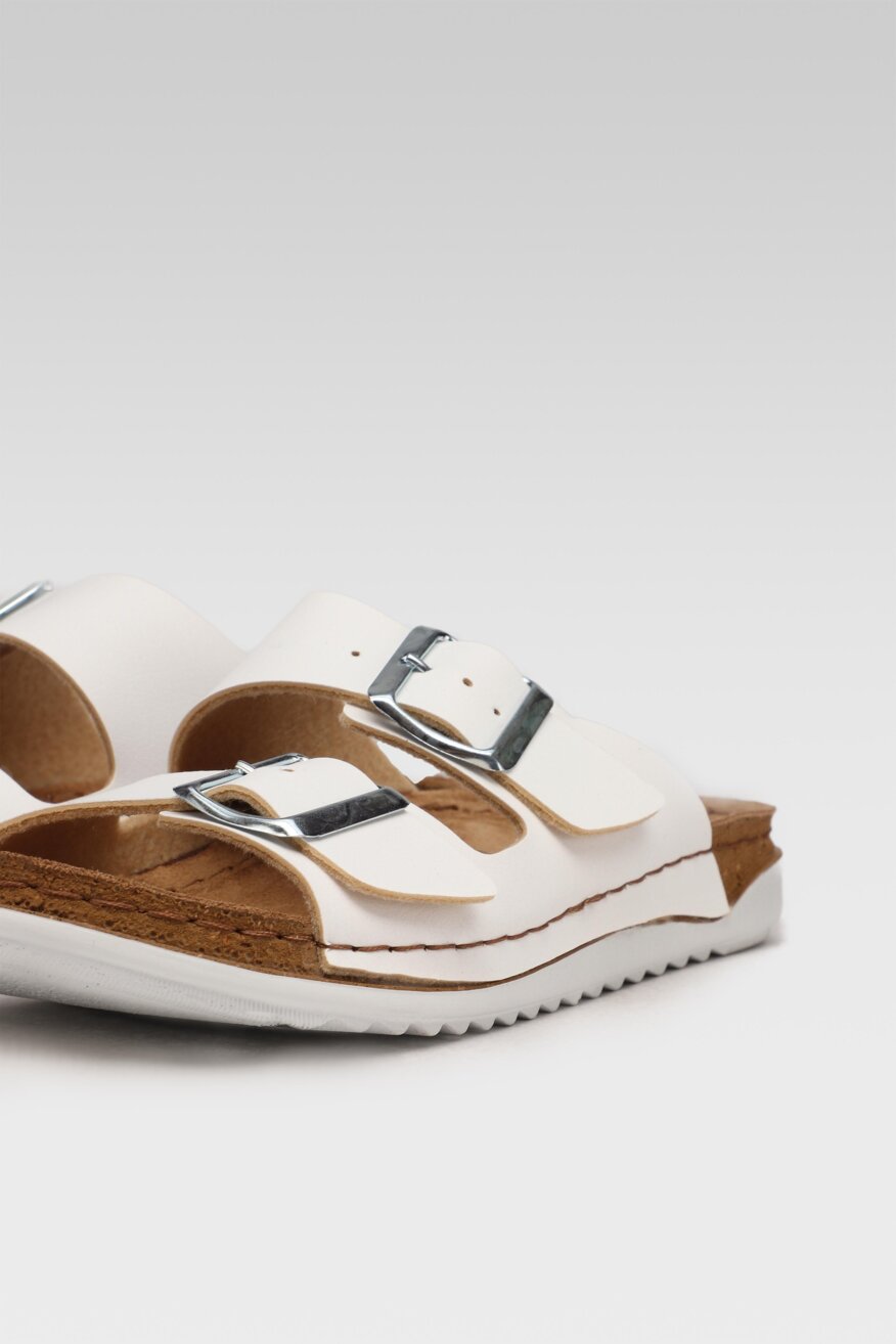 
                Inblu - Klapki pastelowe białe - 5903698501062