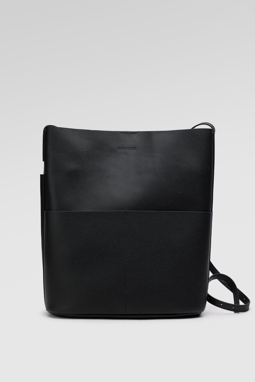 
                Gino Rossi - Torebka skórzana czarna - 5904862397047