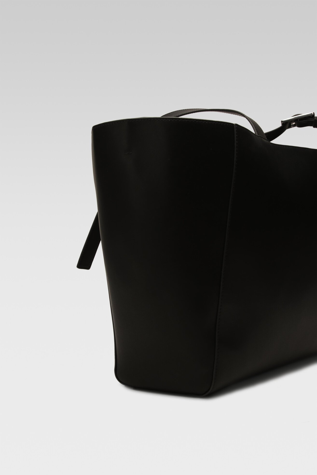 Torebka Gino Rossi CHIARA - CS8249 Czarny