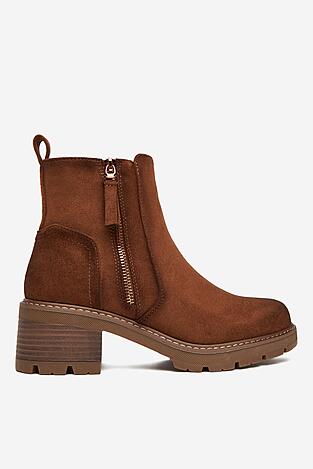 Ghete Clara Barson CEO-HY58222-1 MARO