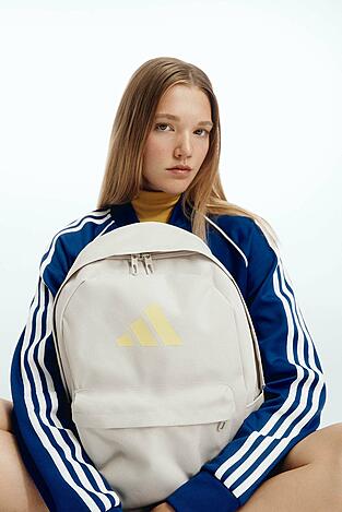 Hátizsák adidas C-CLSC BARS BP IS7057 SZÜRKE