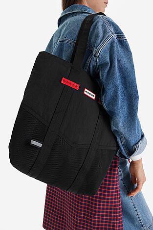 Kézitáska HUNTER CWBEO-HTR-F-004-09 FEKETE