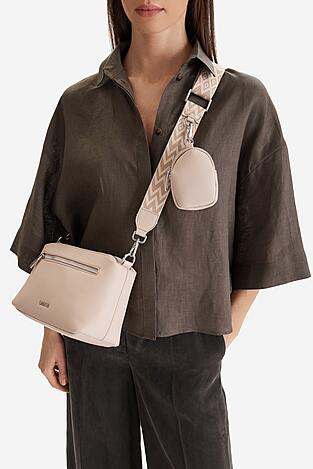 Дамска чанта Lasocki CEO-LSK-X-011-09 БЕЖОВ