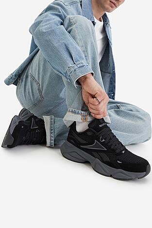 Sportcipő Reebok CEO-CHARGE AR30246MBBV FEKETE