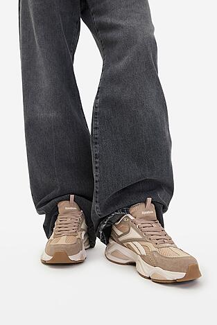 Rekreačná obuv Reebok CEO-CHARGE AR30246WTCQ HNEDÁ
