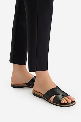 Klapki Lasocki CEO-WI16-DOROTHY-06 Czarny