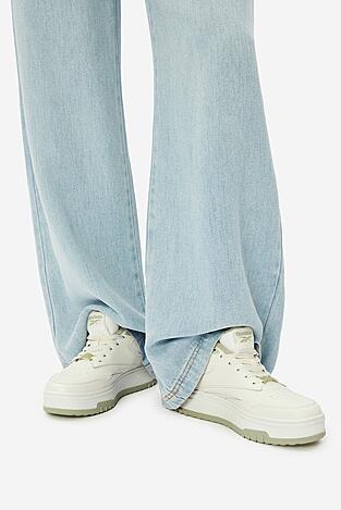 Obuwie sportowe Reebok REE VAMP AR30240WCK Kremowy