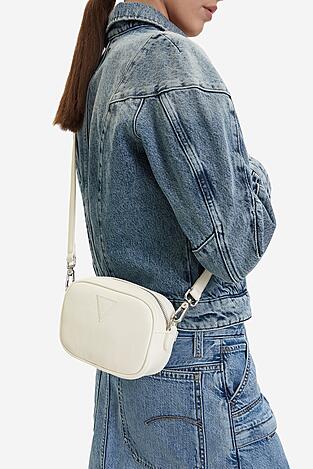 Дамска чанта GUESS JEANS CWBEO-GUESS-B-012-09 БЕЖОВ