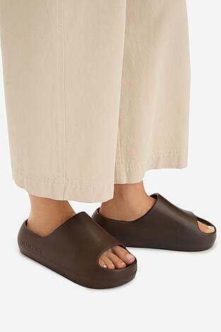 Klapki basenowe HUNTER CEOWB-S55796 Brązowy