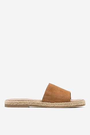 Klapki Lasocki AREZZO EST-DOBRAWA-07 Camel