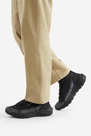 Šněrovací vyšší obuv Reebok S24W131A-9 ČERNÁ