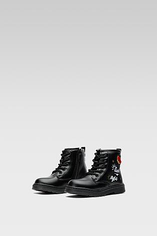 Csizma Nelli Blu CM211228-9 FEKETE