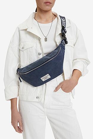 Дамска чанта GUESS JEANS CWBEO-GUESS-B-017-09 СИН