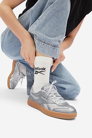 Sportovní obuv Reebok REEBOK SMASH EDGE 100216233 STŘÍBRNÁ