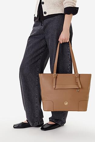 Дамска чанта Beverly Hills Polo Club CEO-BHPC-C-007-08 БЕЖОВ