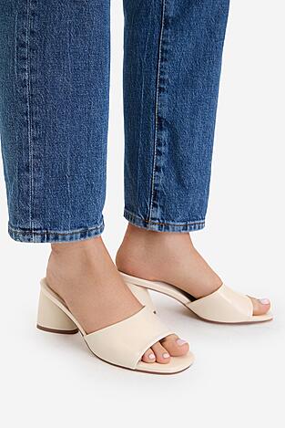 Klapki Jenny CEO-TS6251-01 Kremowy