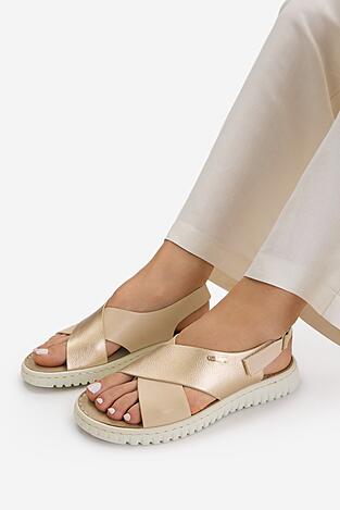 Sandały Go Soft CEO-LA3T9143-8 Złoty