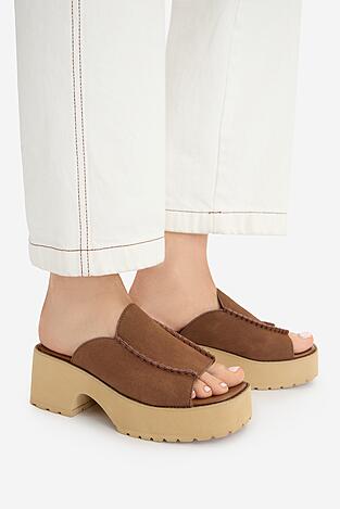 Klapki Jenny CEO-LB-G9338A Brązowy