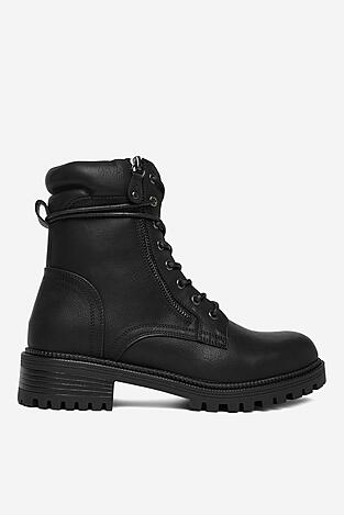 Csizma Jenny CEO-22F657-8 FEKETE