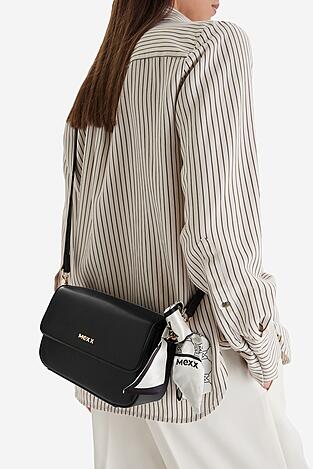 Kézitáska Mexx CEO-MEXX-S-020-09 FEKETE