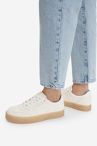 Sneakers GUESS JEANS CWBEO-V12-1219-25WC1051 Beżowy