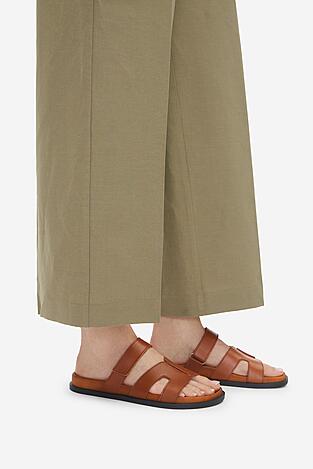 Klapki Gino Rossi MOIRA-E2527666 Camel