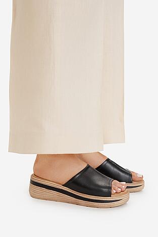 Klapki Lasocki CEO-WI16-3292-02 Czarny