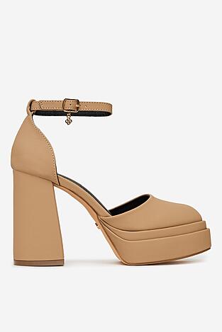 Körömcipő DeeZee LW85478-6 CAMEL