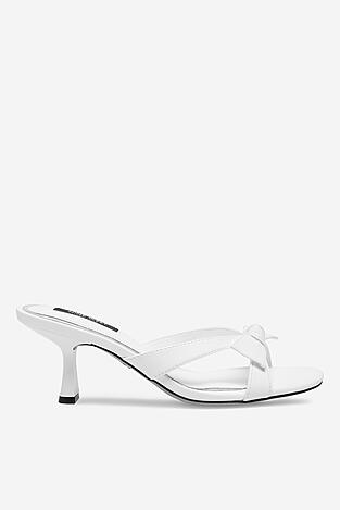 Klapki NINE WEST WFA2668-1 Biały