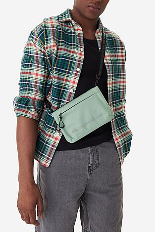 Дамска чанта QUIKSILVER CEOWB-QUIC-F-003-09 ЗЕЛЕН