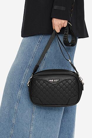 Kézitáska NINE WEST CEO-ZOE-I-S241233 FEKETE