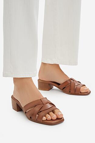 Klapki Lasocki CEO-WI23-POST-05 Camel