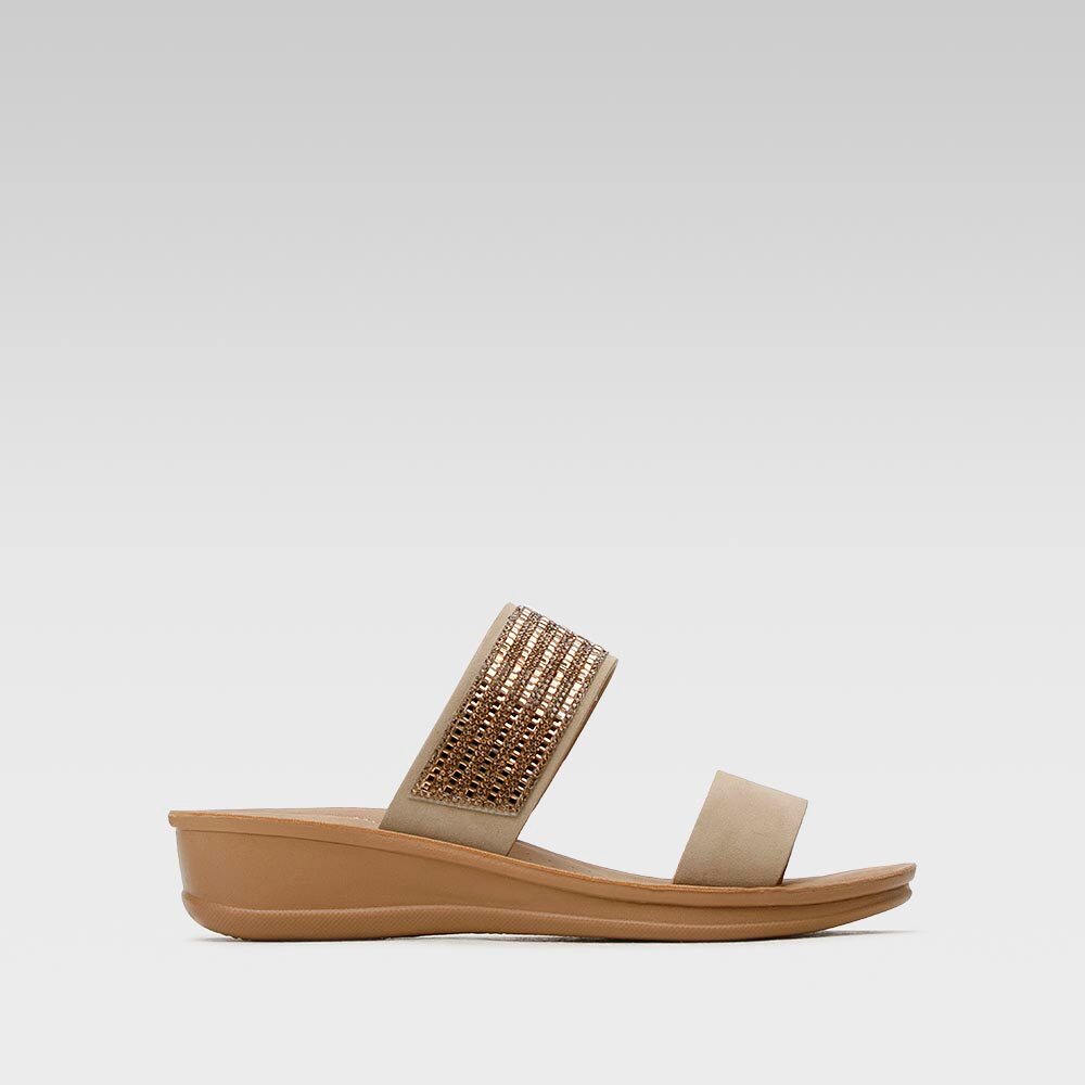 Джапанки Clara Barson