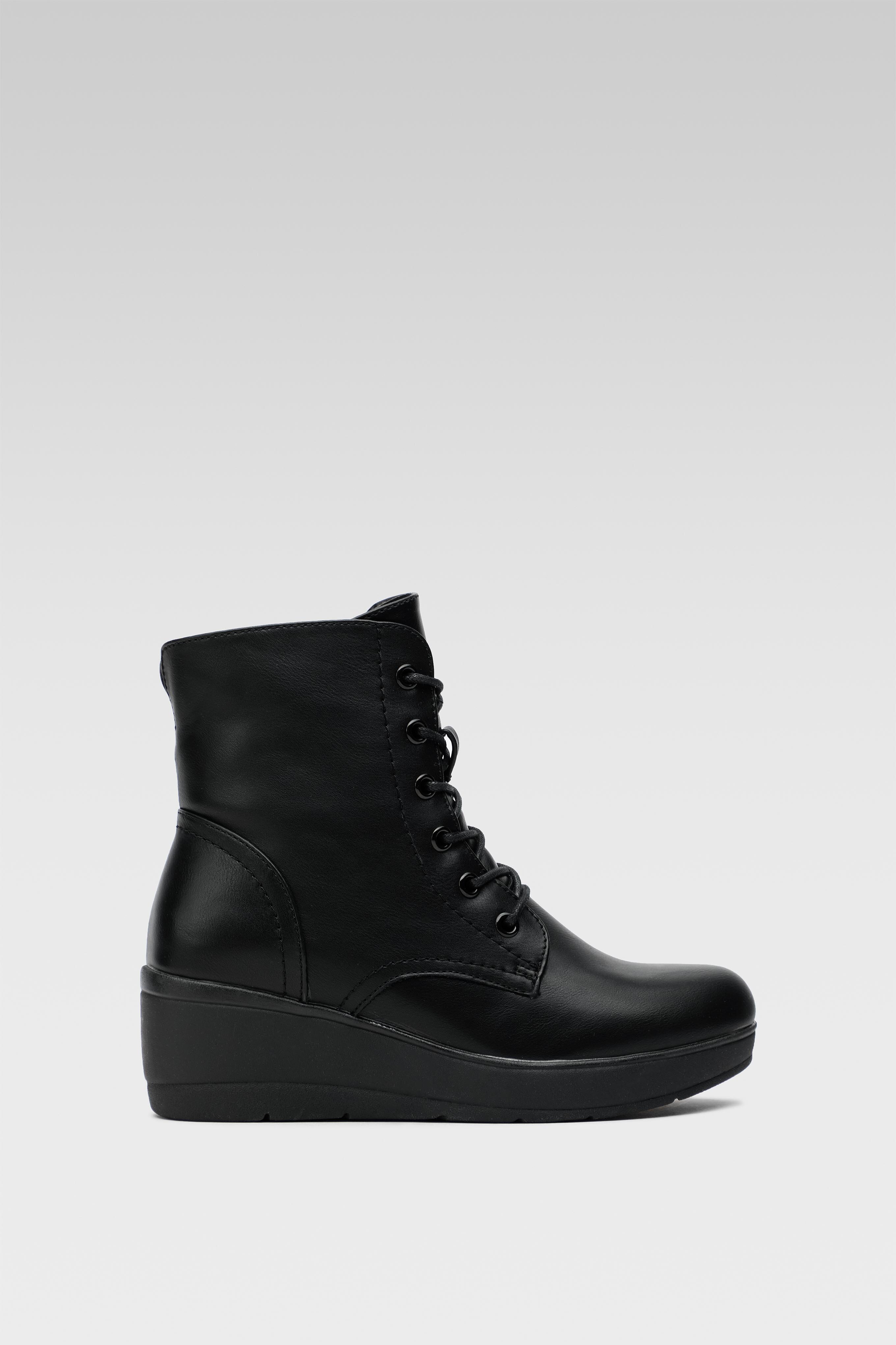 Trzewiki Clara Barson