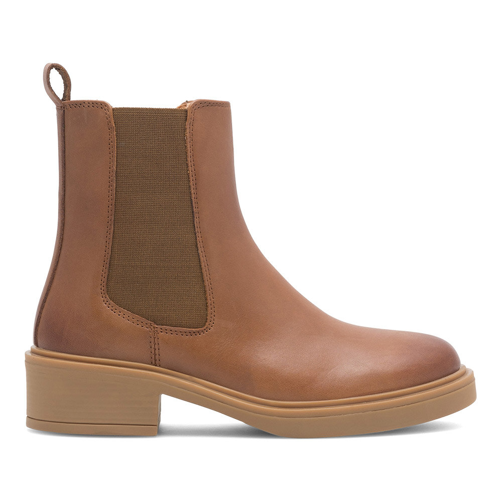 Боти Sergio Bardi