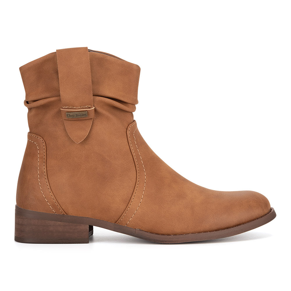 Боти Clara Barson