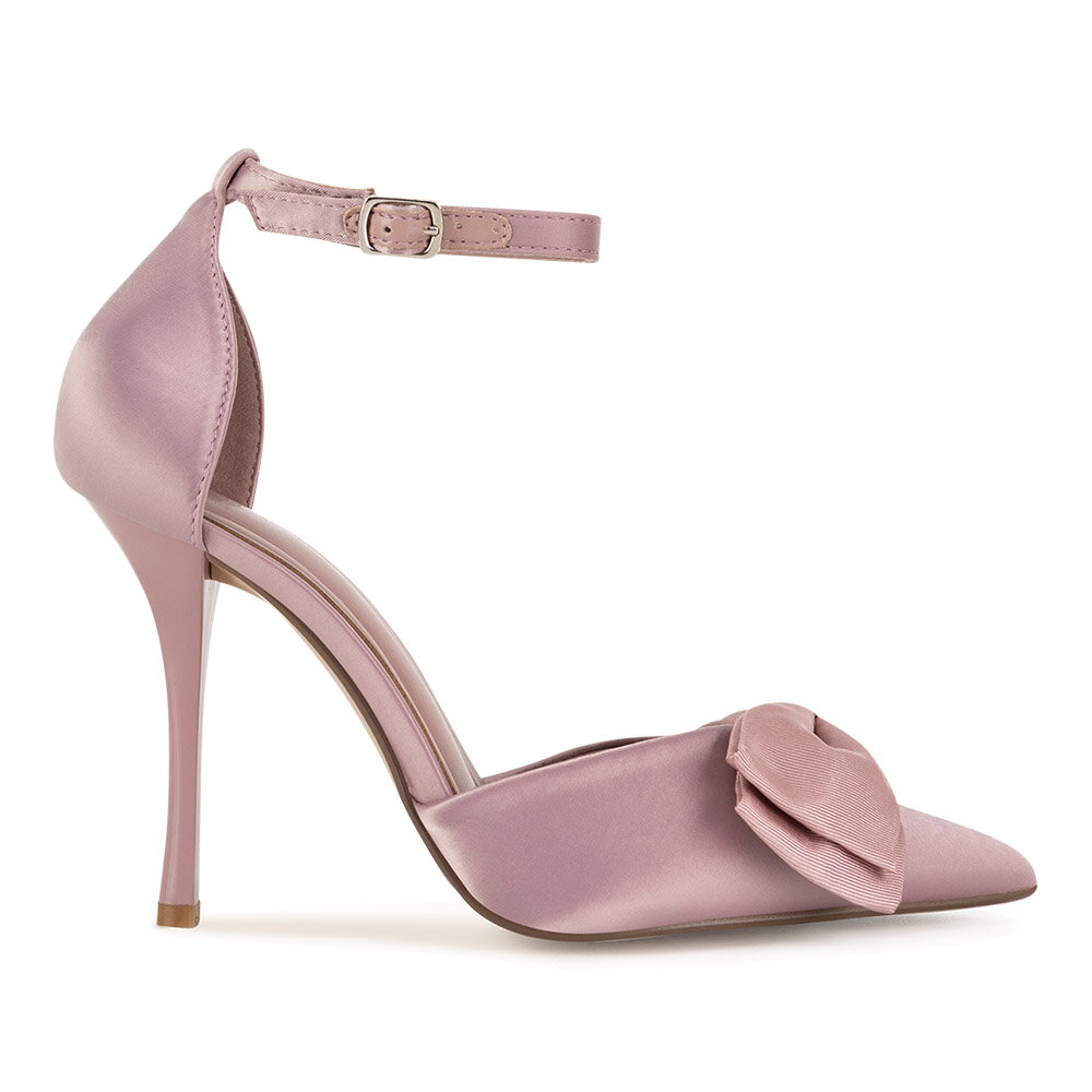 Елегантни обувки DeeZee