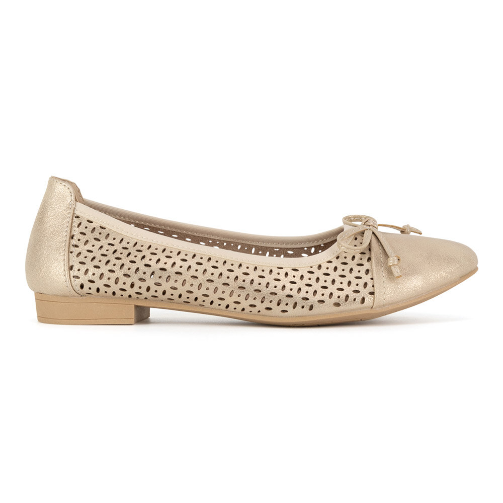 Балерина Clara Barson