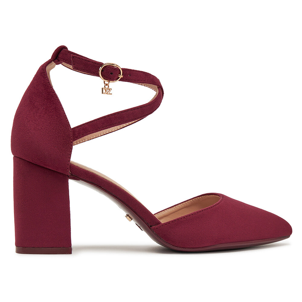 Елегантни обувки DeeZee