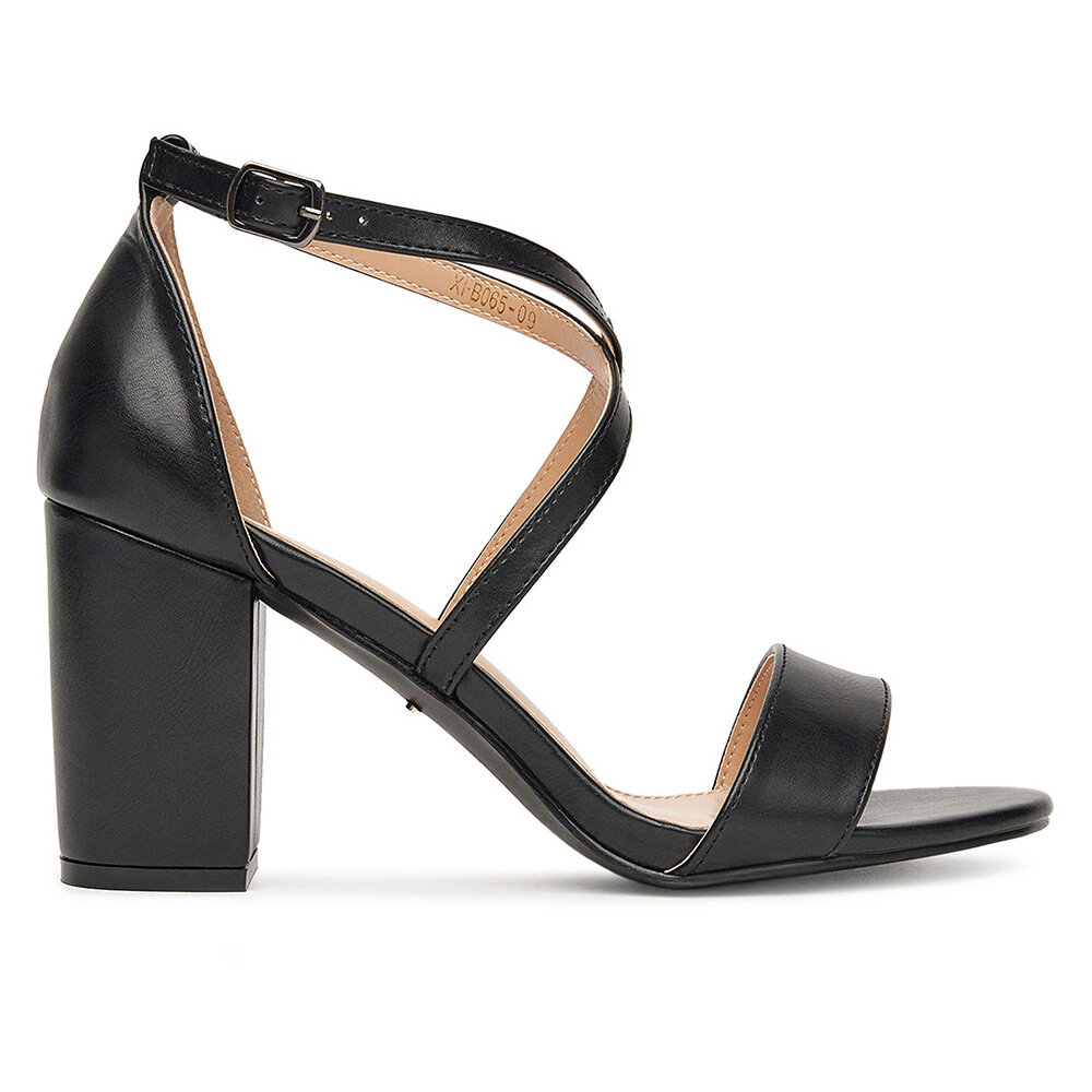 Сандали DeeZee