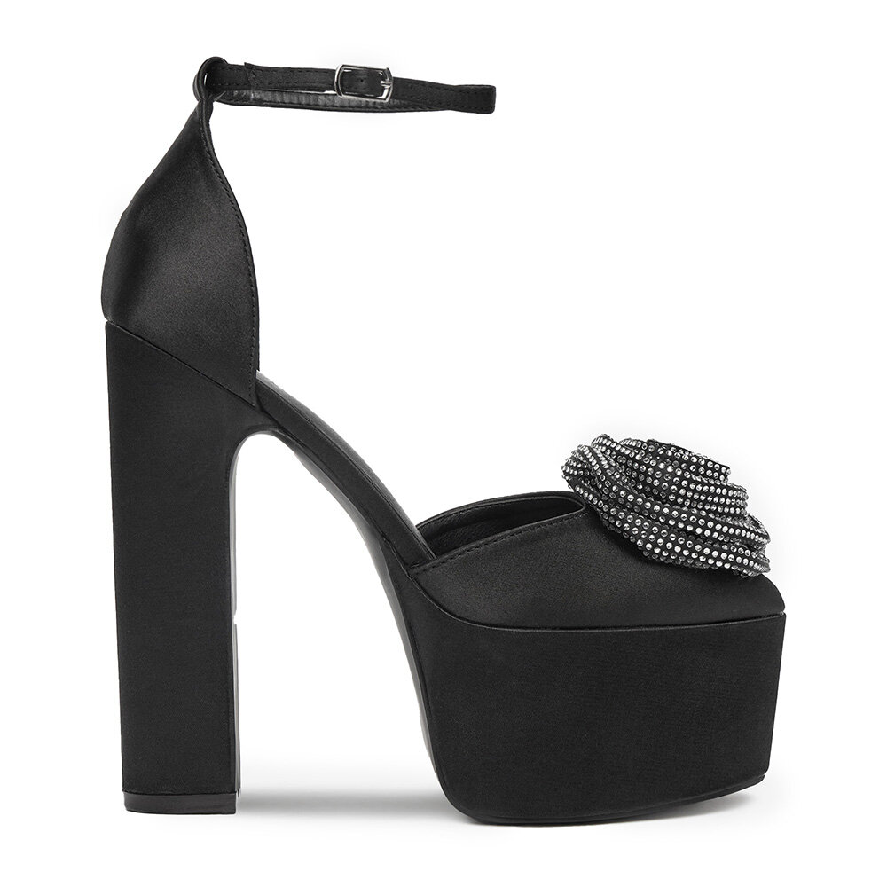 Елегантни обувки DeeZee