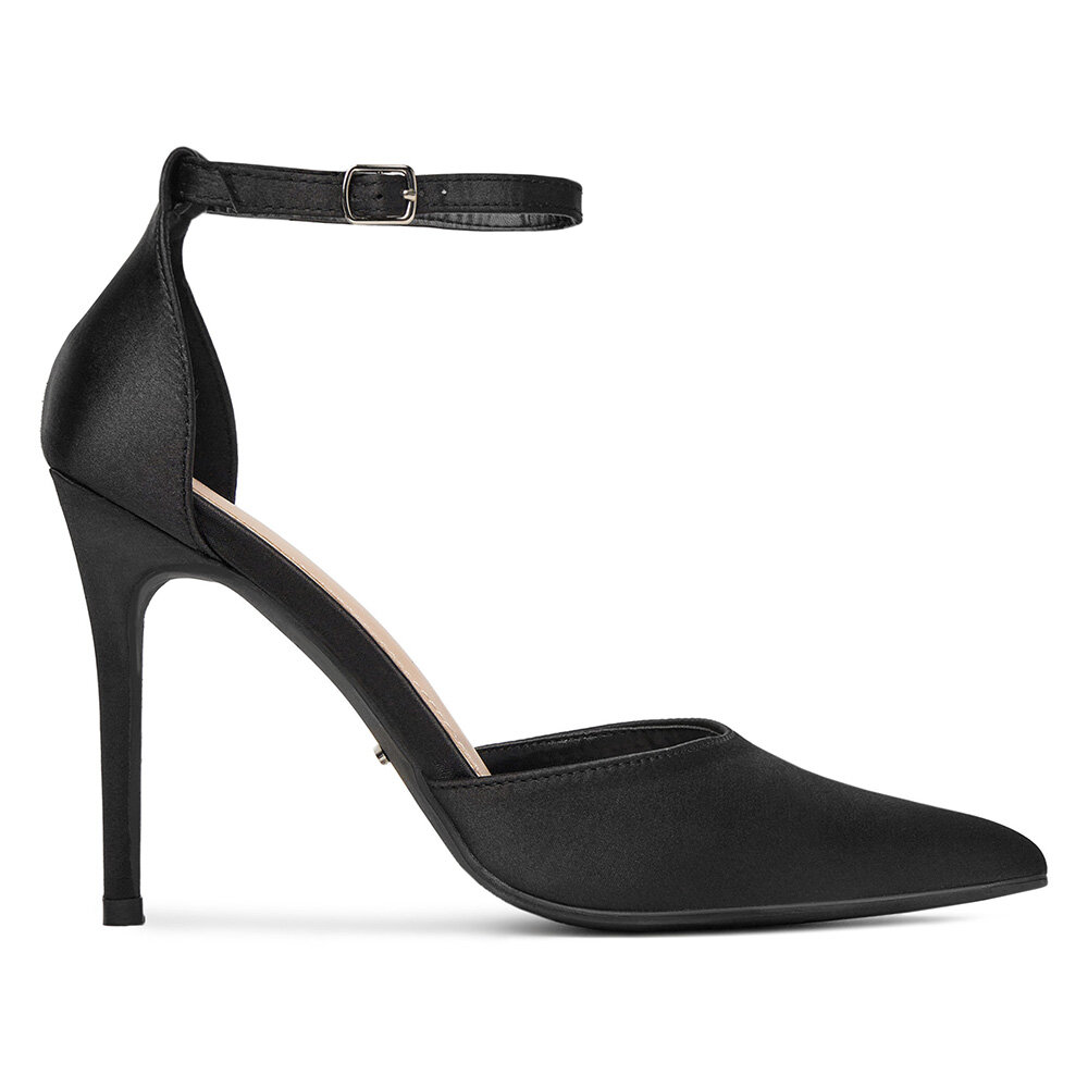 Елегантни обувки DeeZee