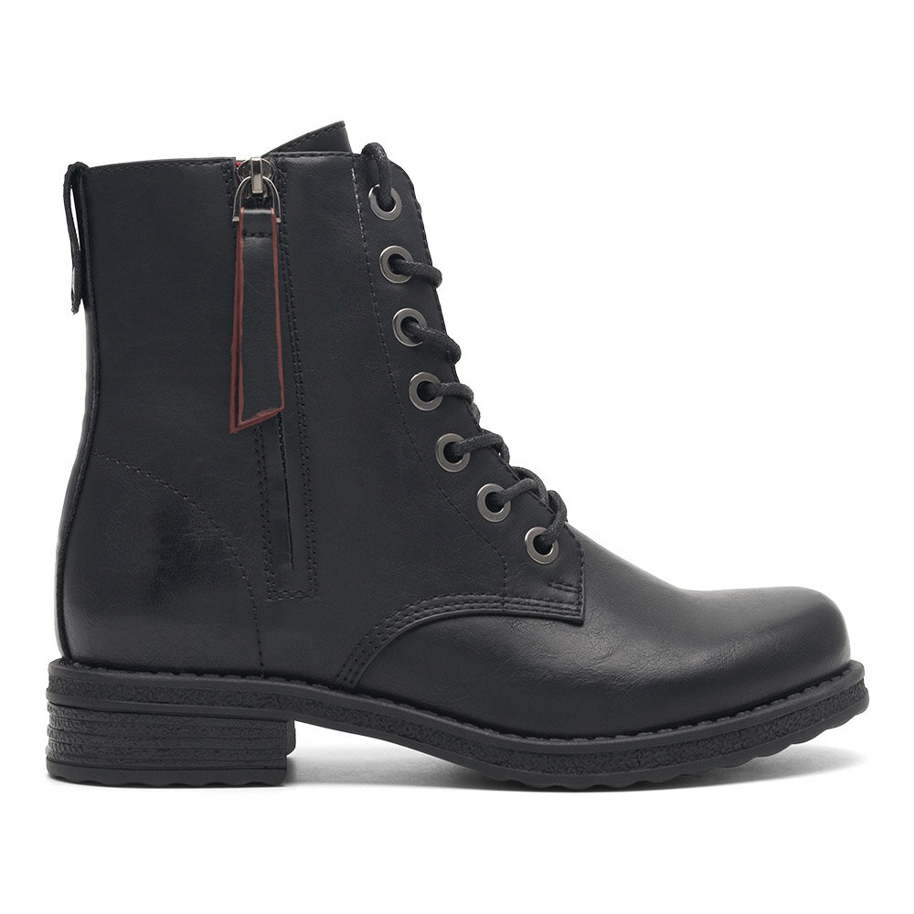 Боти Clara Barson