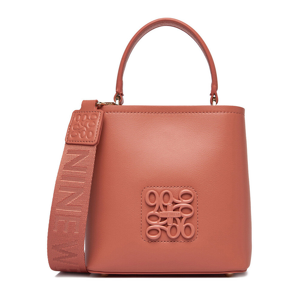 Дамска чанта NINE WEST