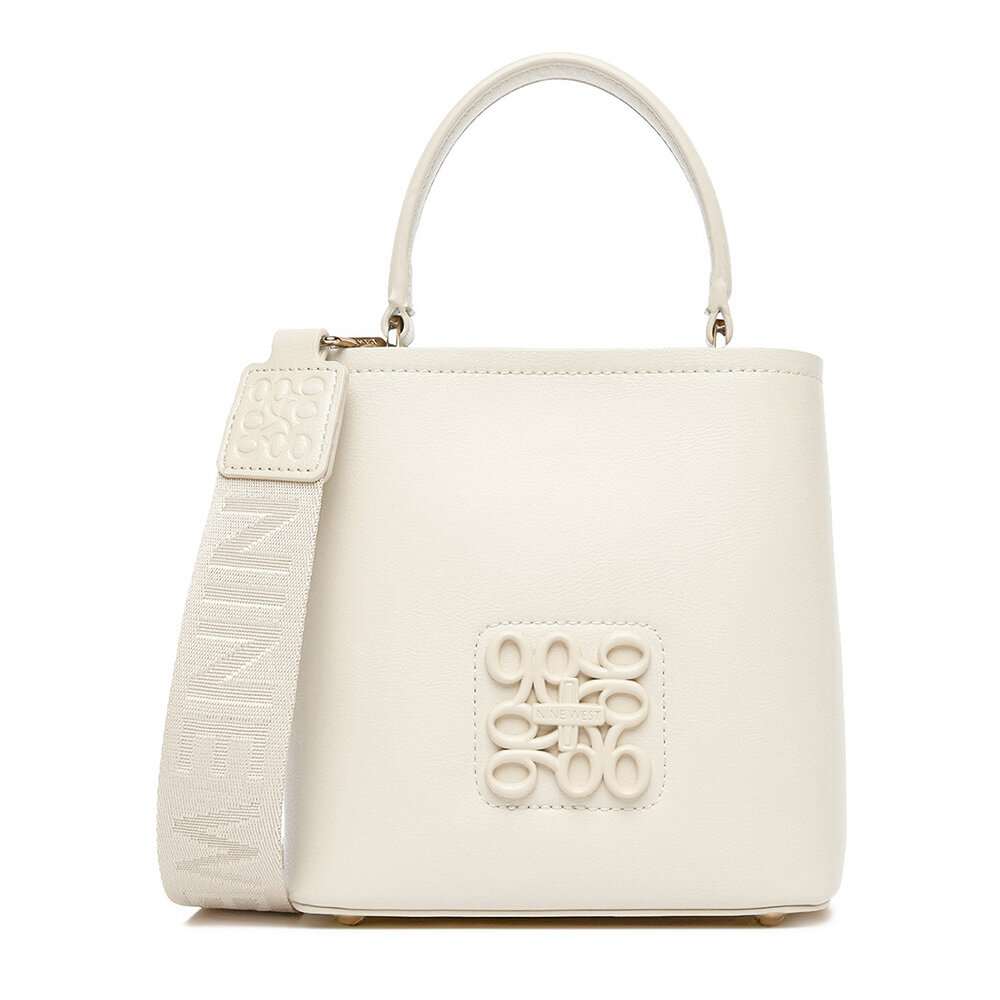 Дамска чанта NINE WEST