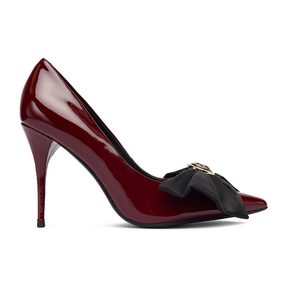 Елегантни обувки EVA MINGE