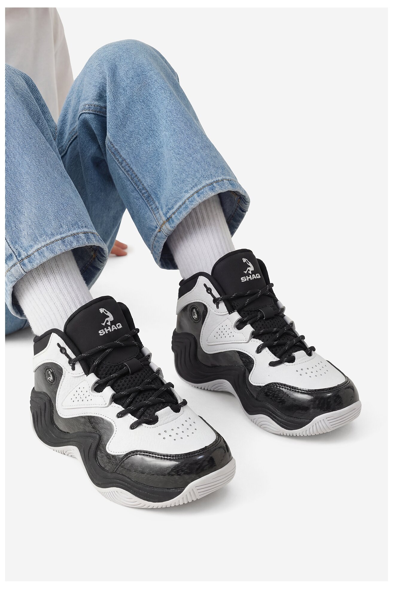 Obuwie sportowe SHAQ EO-JUGERNAUT AQ95041B-BW Czarny